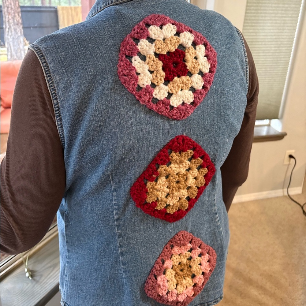 Upcycled St. John's Bay Blue Denim Vest with Granny squares - Picture 4 of 7